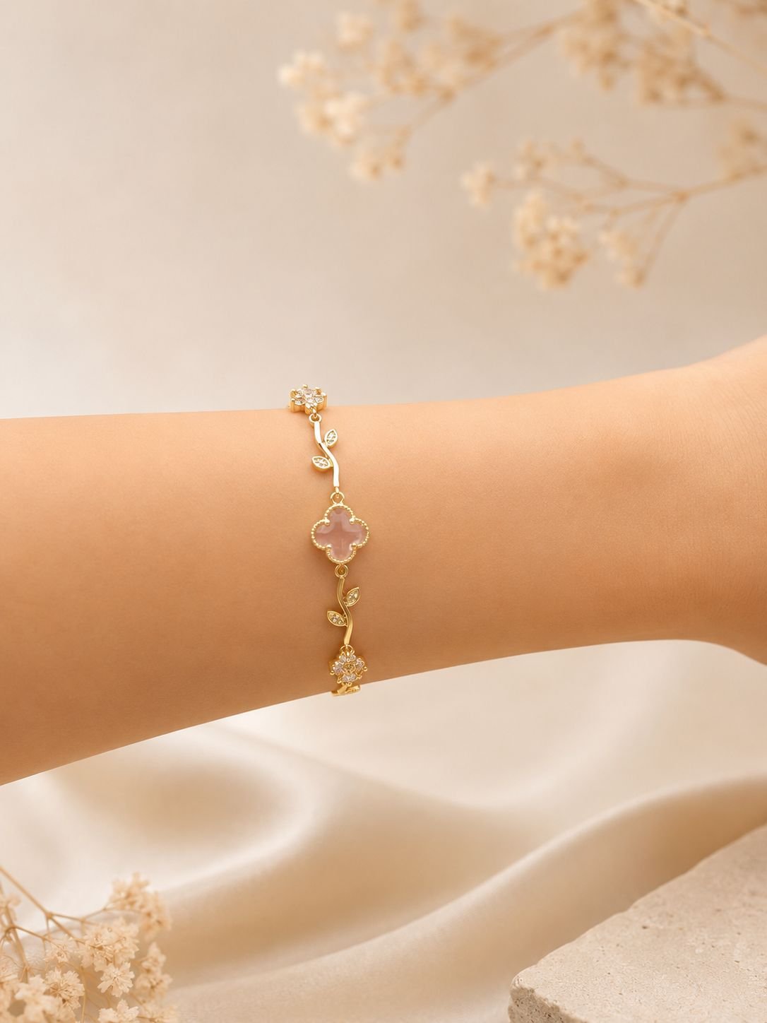 Yonca Gold Bileklik