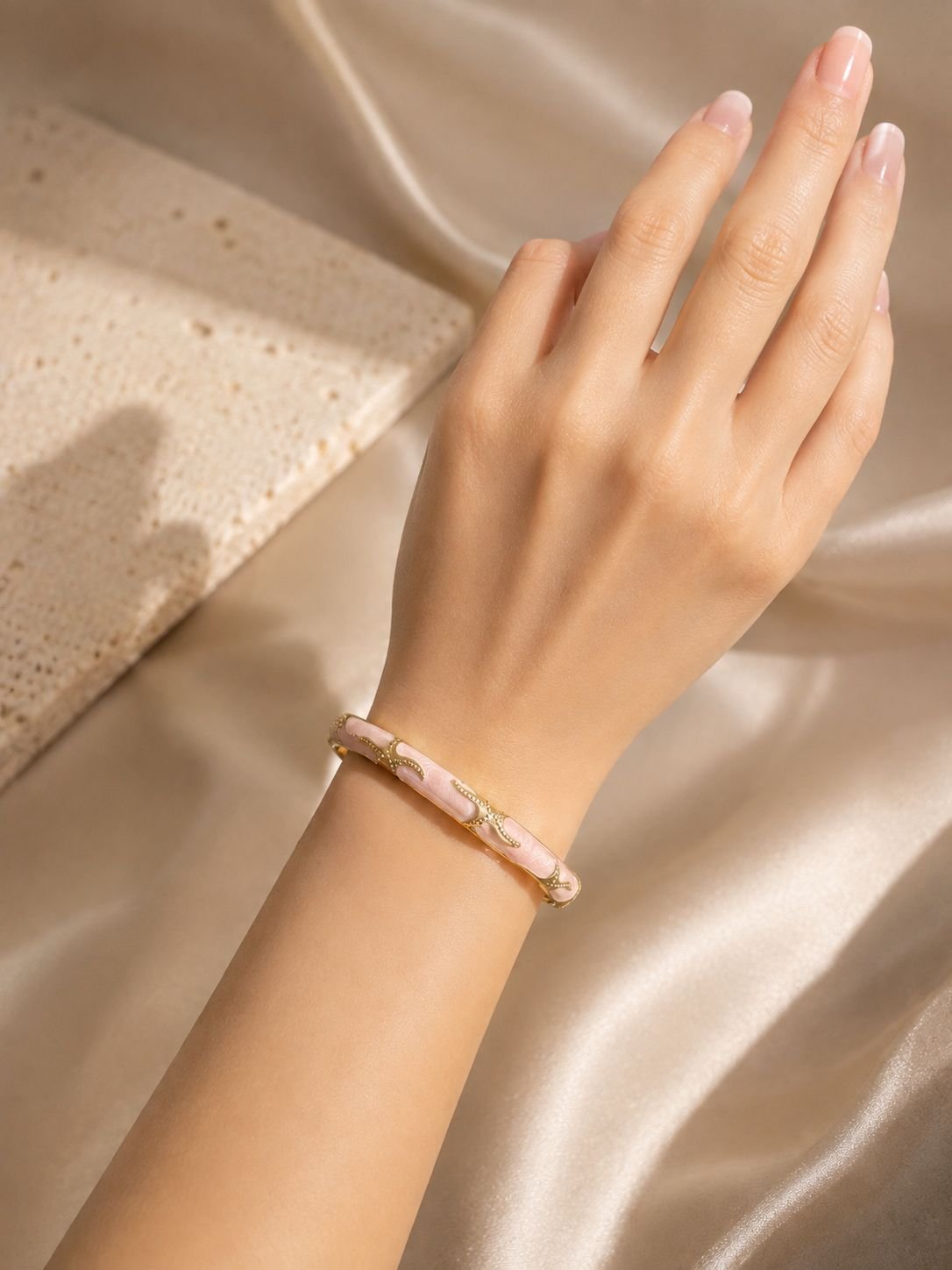 Pembe Gold Zarafet Kelepçe
